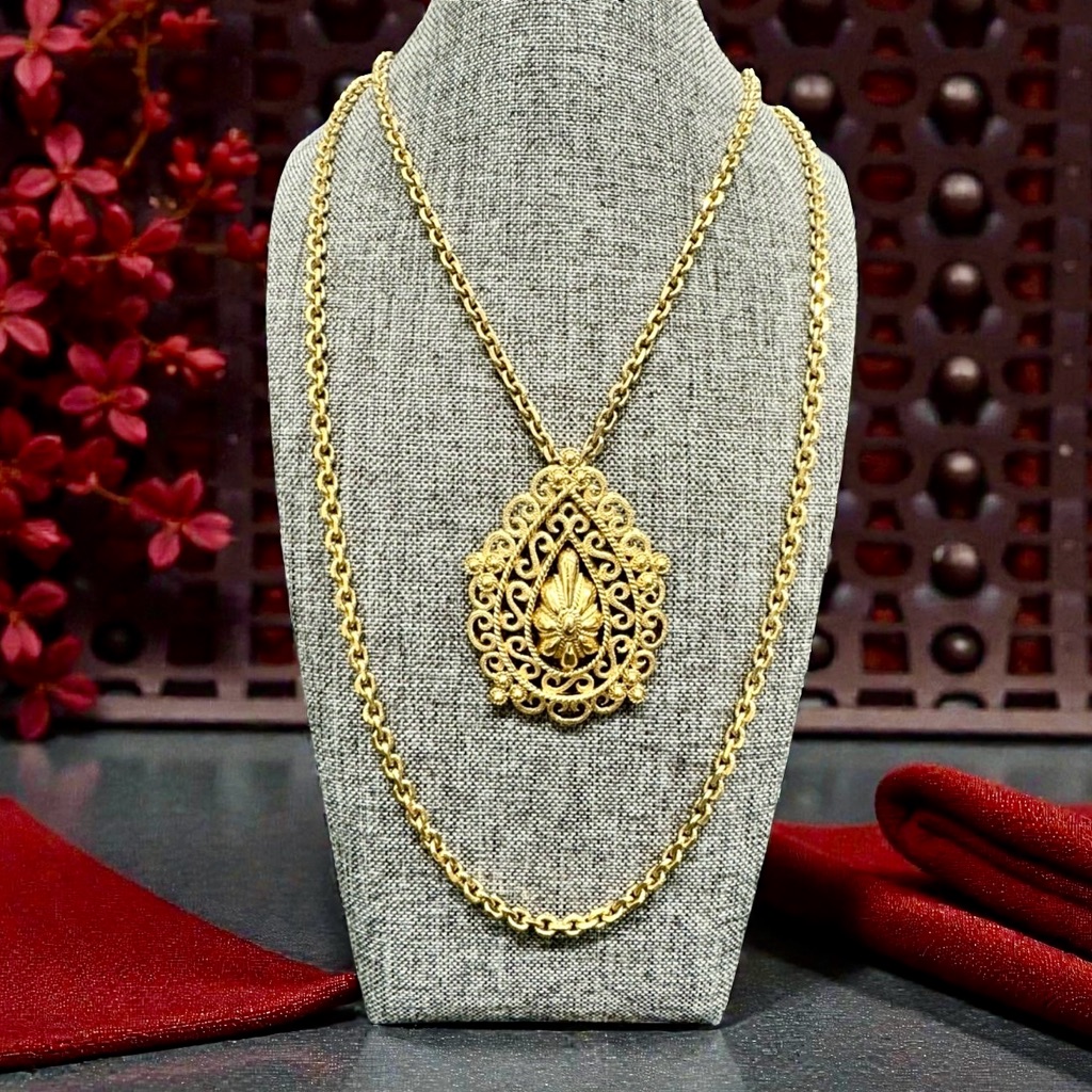 Crown Trifari Signed Florentine Style Double Strand Filigree Pendant Necklace 97$